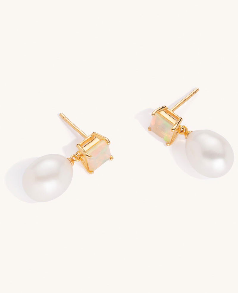 (PRE-ORDER) Opal and Pearl Drop Earrings