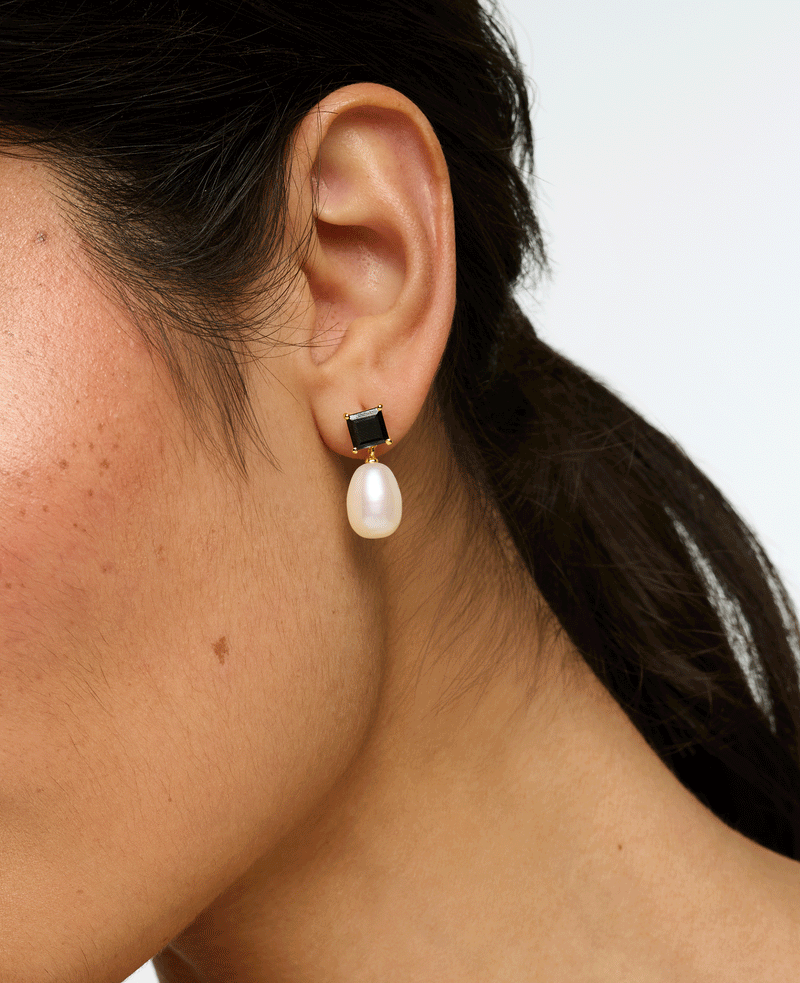 *AVAILABLE FOR PRE-ORDER* Black Spinel and Pearl Drop Earrings